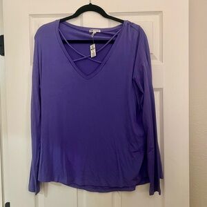 NWT purple long sleeve tee🍄